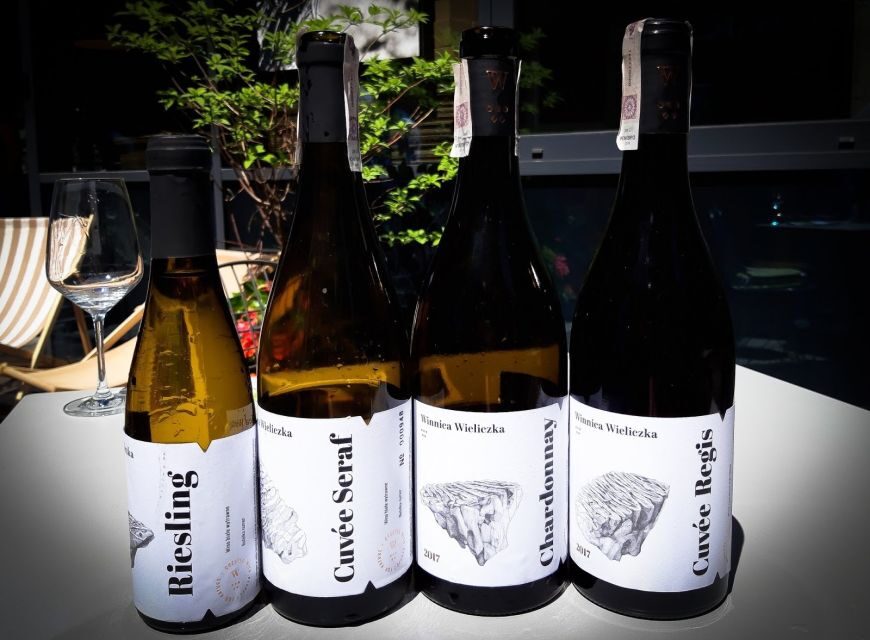 From Krakow: Wine Tasting at Vineyard - Tasting 4 wines or ciders: getting value from the flight