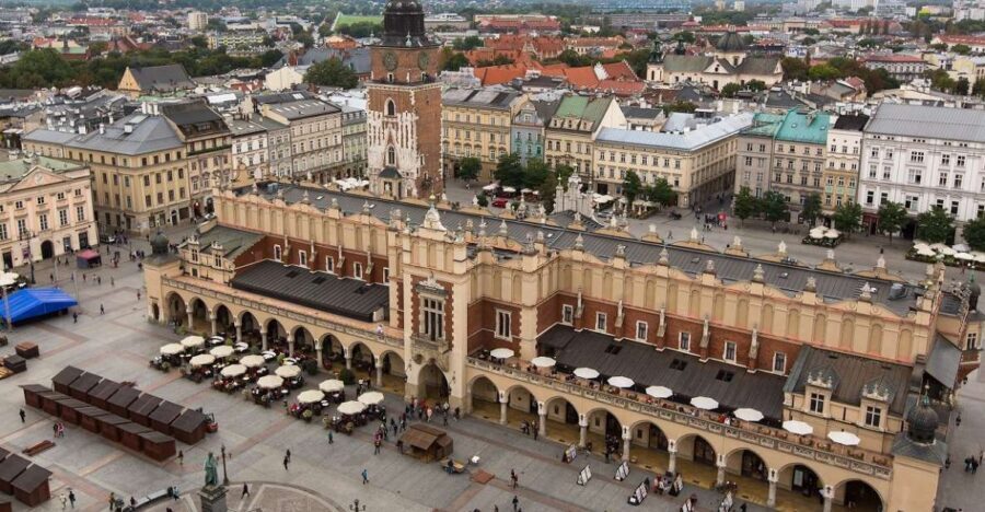 Kraków: Street Food and Historical Adventure - What the Guide Does (and Why It Matters): More Than Handing You Snacks